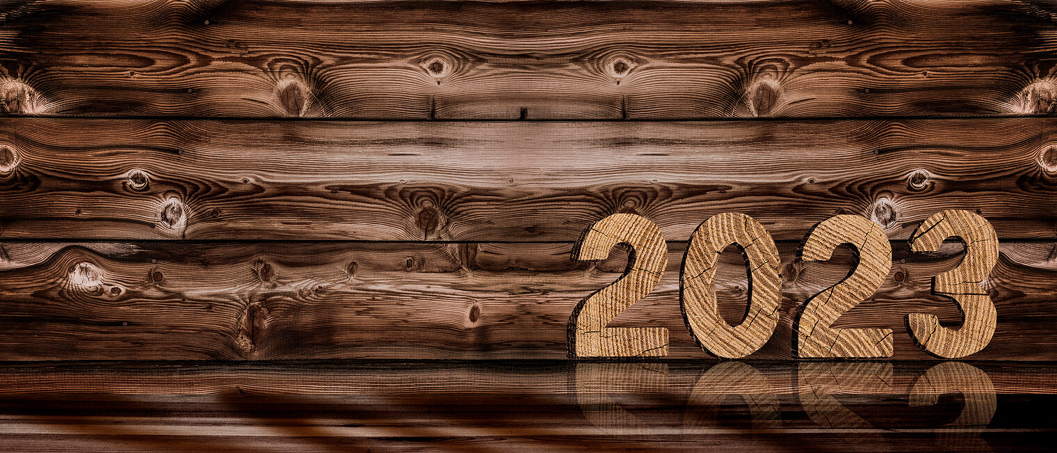 Jahrszahl 2023 rustikal in Altem Holz Schlagwort(e): 2022, 2023, neujahr, jahr, jahreszahl, silvester, hand, business, holz, beschaffenheit, hölzern, braun, board, dekor, bauholz, böden, bretter, wand, material, alt, hartholz, panel, flächen, getreide, bambus, auflösungszeichen, design, rau, parkett, natur, tabelle