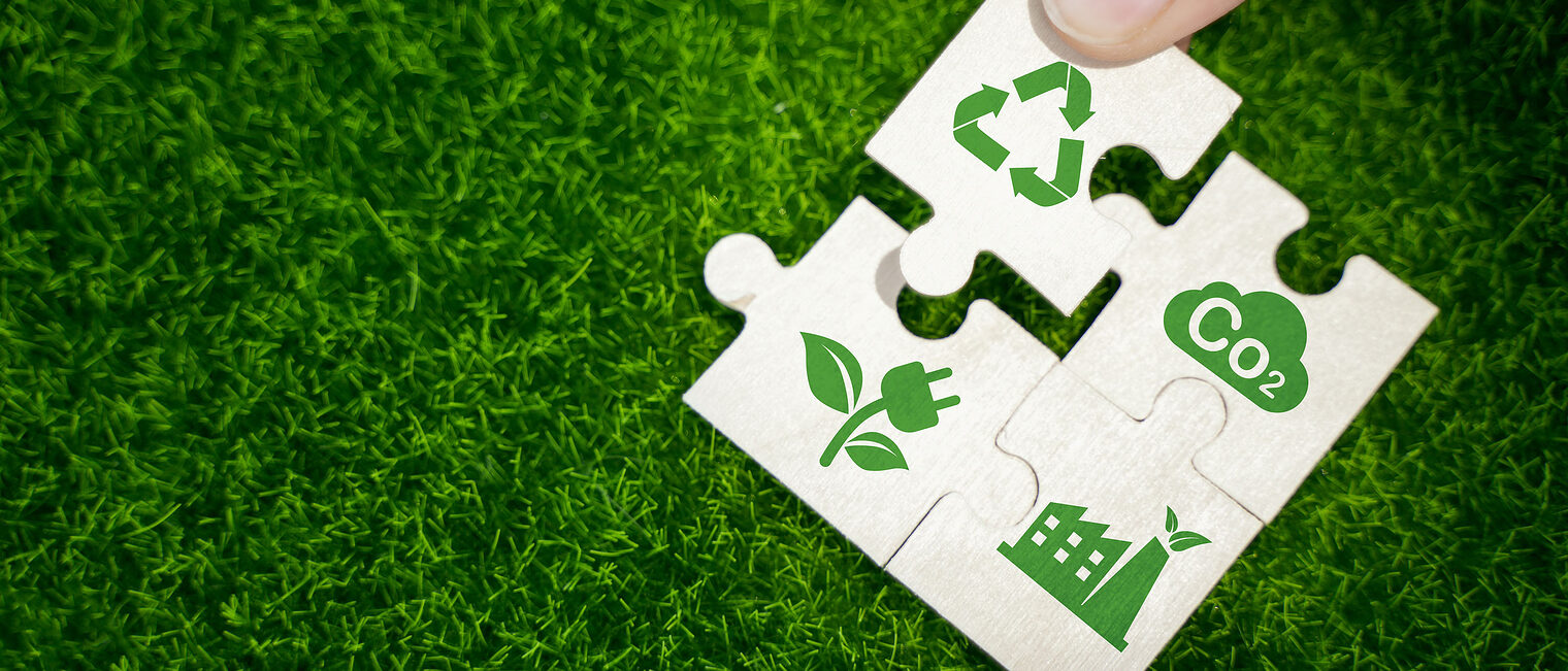 Net Zero and Carbon Neutral Concepts Net Zero Emissions Goals Weather neutral long-term strategy. Schlagwort(e): net, zero, carbon, bio, concept, economy, friendly, green, reduction, save, technology, beach, sustainability, water, island, ocean, tourism, travel, emissions, 2050, neutral, emission, co2, footprint, offset, greenhouse, gas, view, aerogenerator, turbine, uk, energy, farm, natural, renewable, solar, business, construction, architecture, environment, alternative, background, credit, eu, climate, air pollution, atmosphere, carbon free, esg