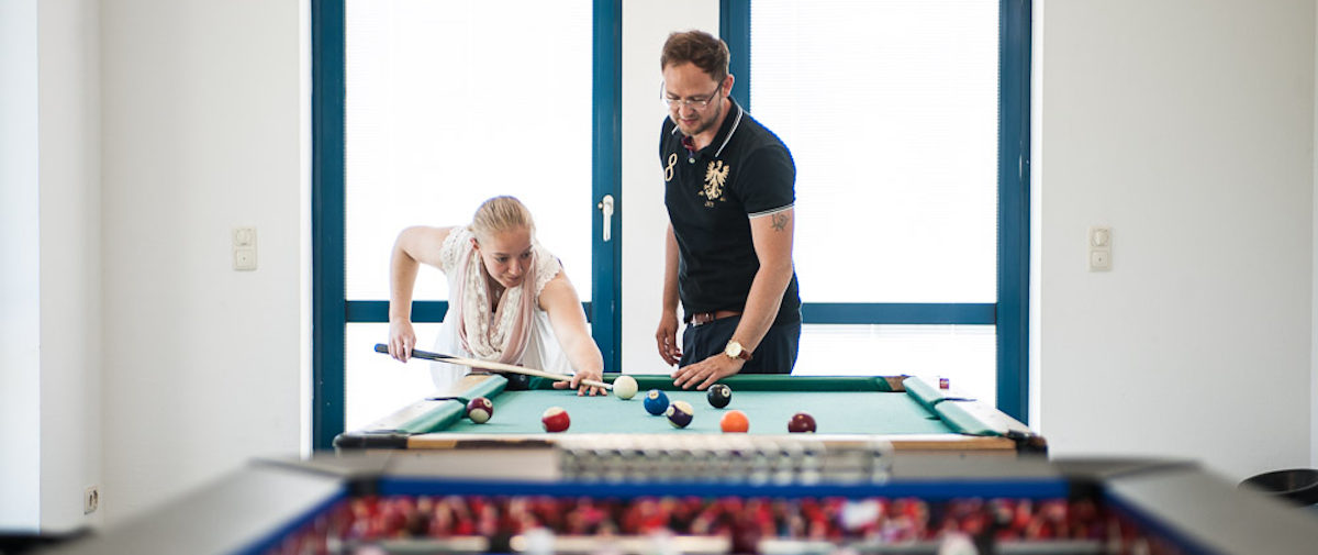 Tischkicker und Billard