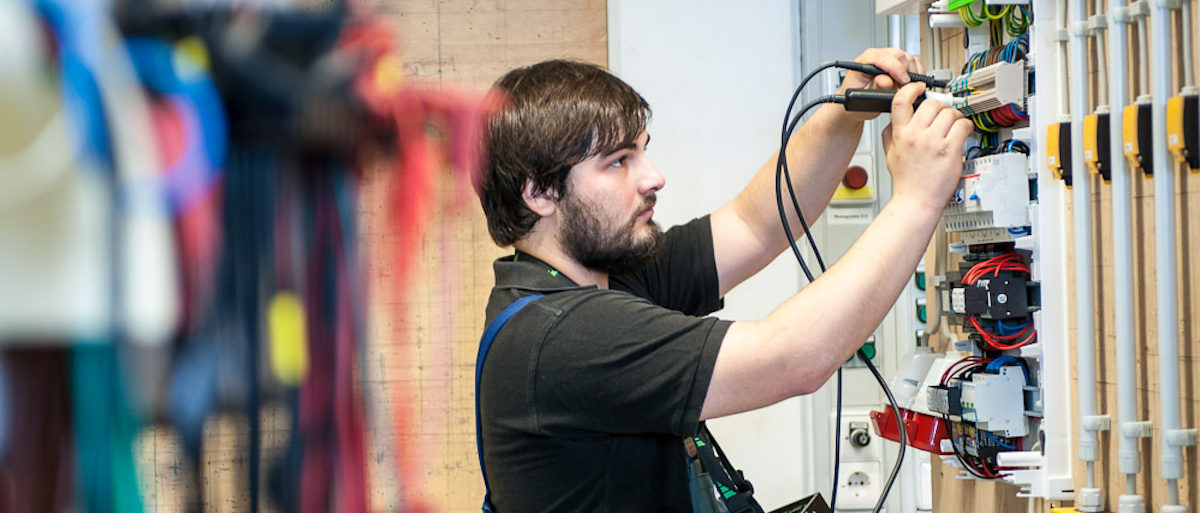 BTZ_Elektroniker_Titel_TB