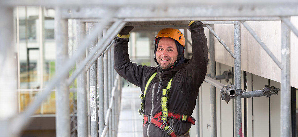 Das Berufsbild des Geruestbauers. Das Berufsbild des Geruestbauers. Schlagwort(e): Arbeit, Soziales, 9000000, labour, Lavoro, mano de obra, Social, Arbeitnehmer, 9016000, empleados, employee, Lavoratore, Personnel, Gerüstbauer, Geruestbauer, Handwerker, Handwerk