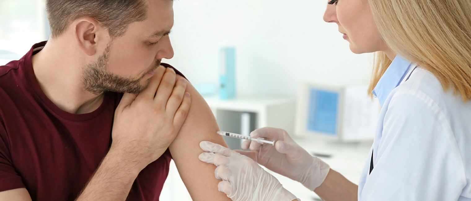 Vaccination concept. Female doctor vaccinating young man Vaccination concept. Female doctor vaccinating young man Schlagwort(e): adult, arm, background, care, caucasian, clinic, closeup, concept, doctor, dose, female, gloves, hands, health, health-care, healthcare, hospital, indoors, injection, male, man, medic, medical, medicine, needle, patient, people, pharmaceutical, pharmacology, pharmacy, physician, prevention, procedure, protection, research, science, syringe, therapy, treatment, vaccinating, vaccination, vaccination debate, vaccine, virus, woman, young, adult, arm, background, care, caucasian, clinic, closeup, concept, doctor, dose, female, gloves, hands, health, health-care, healthcare, hospital, indoors, injection, male, man, medic, medical, medicine, needle, patient, people, pharmaceutical, pharmacology, pharmacy, physician, prevention, procedure, protection, research, science, syringe, therapy, treatment, vaccinating, vaccination, vaccination debate, vaccine, virus, woman, young
