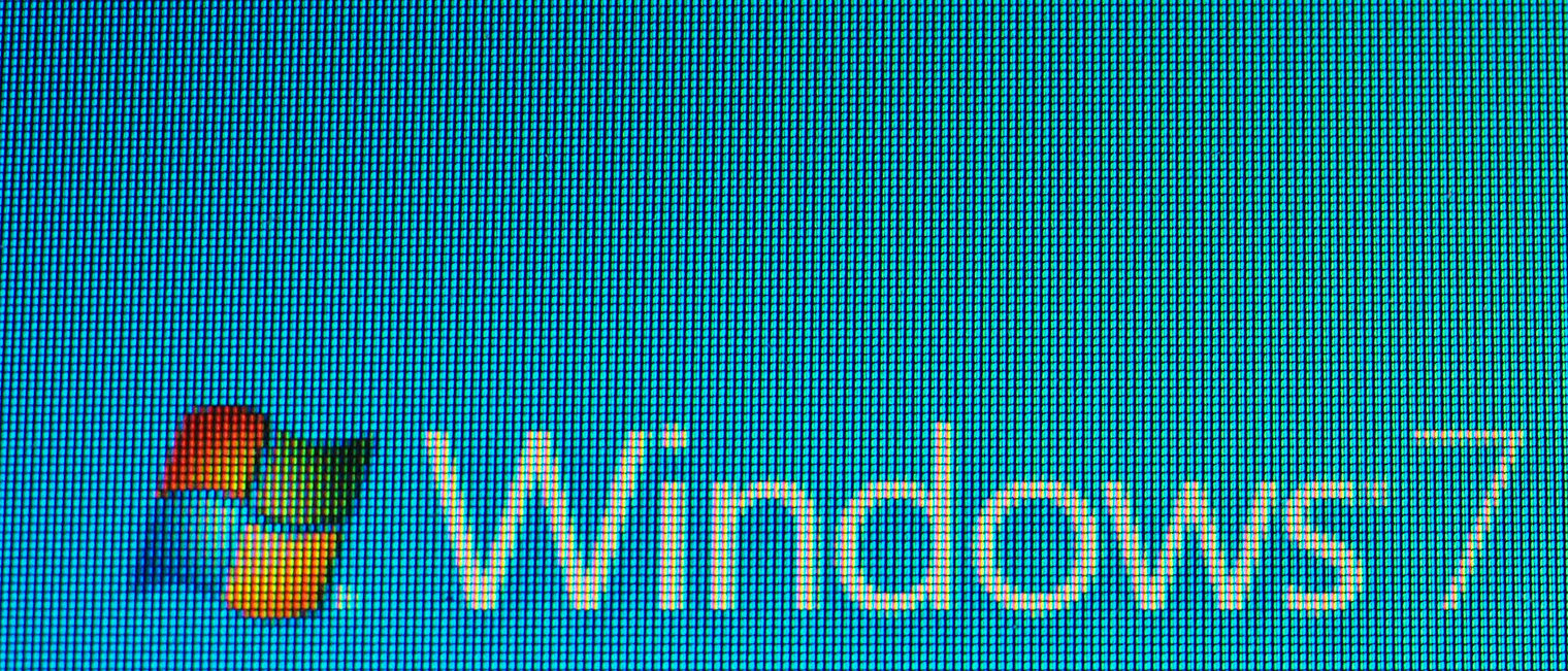 REDMOND, USA - CIRCA FEBRUARY 2018: Windows 7 boot screen. Windows 7 is still one of the most used os worldwide despite Microsoft introducing Windows 10 Schlagwort(e): redmond, usa, february, 2018, windows, 7, sign, boot, screen, still, one, os, worldwide, despite, microsoft, introducing, 10, welcome, windows 7, boot screen, windows 10, splash screen, welcome screen, splash, bios, operating system, editorial, seven, operating, system, computer, pc, personal computer, calculator, technology, electronics, illustrative, illustrative editorial, redmond, usa, february, 2018, windows, 7, sign, boot, screen, still, one, os, worldwide, despite, microsoft, introducing, 10, welcome, windows 7, boot screen, windows 10, splash screen, welcome screen, splash, bios, operating system, editorial, seven, operating, system, computer, pc, personal computer, calculator, technology, electronics, illustrative, illustrative editorial